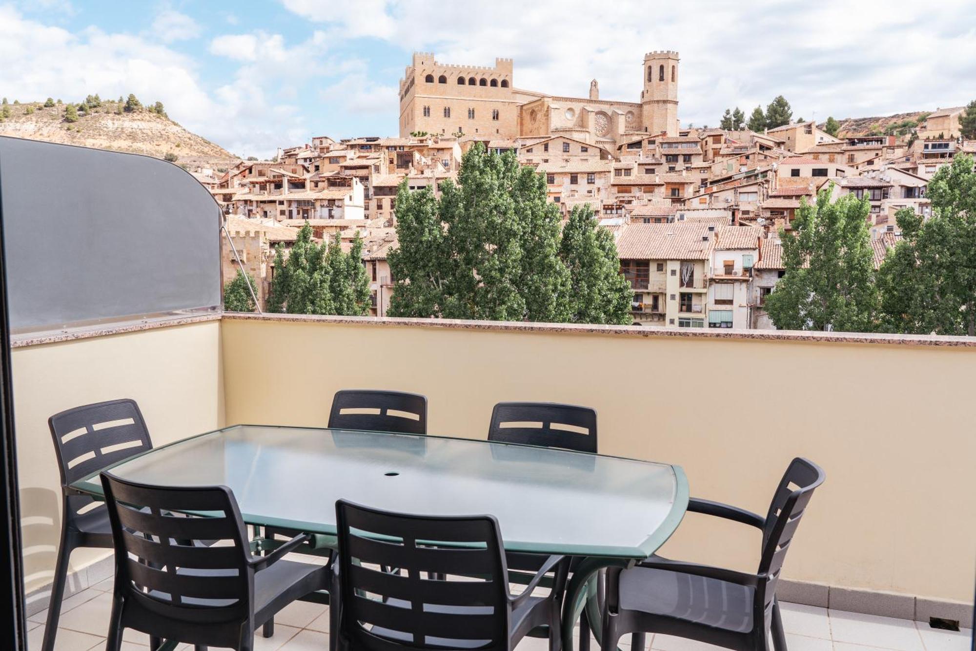 Appartement Casa Tio Pepe Valderrobres Extérieur photo