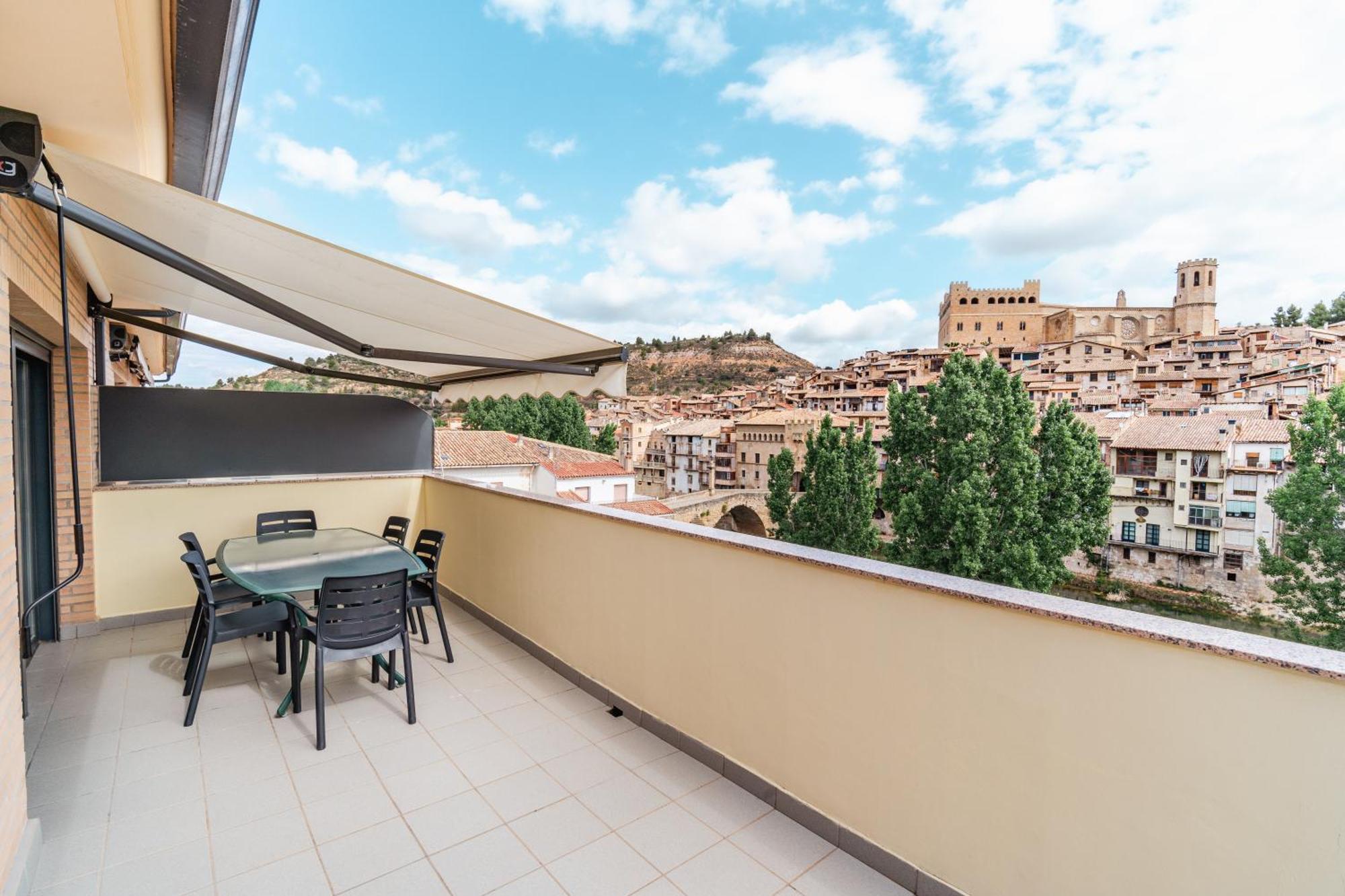 Appartement Casa Tio Pepe Valderrobres Extérieur photo
